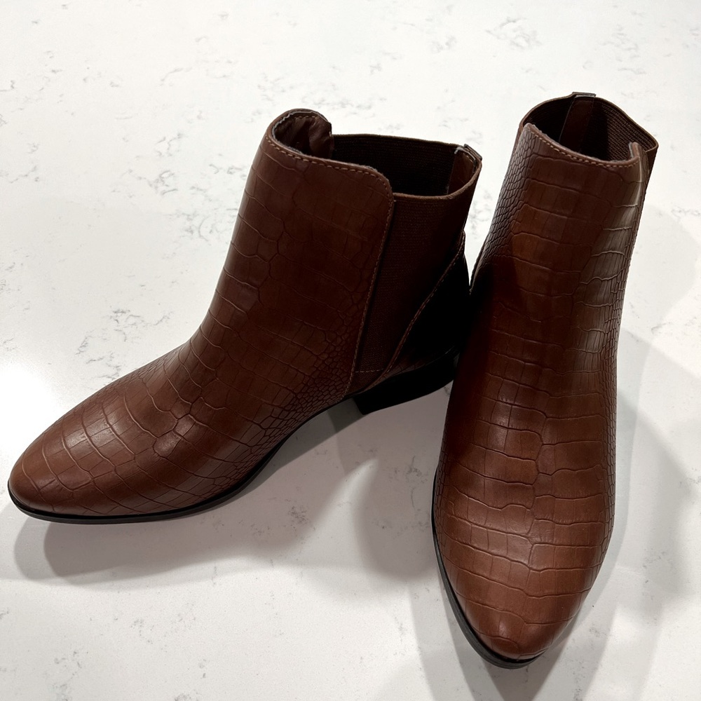 Brand New Booties ✨ they deserve to be part of your closet😉